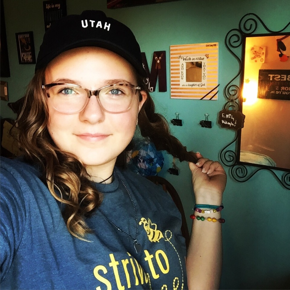 Meet your Posher, Makayla